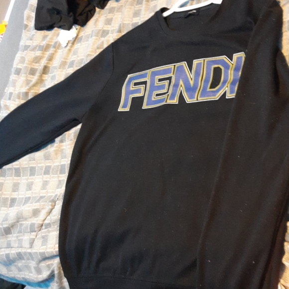 Mens Fendi Sweatshirt - Picture 7 of 7